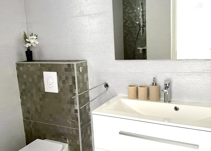 Blue Lagoon Vila Makarská