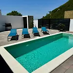 ヴィラ Blue Lagoon *