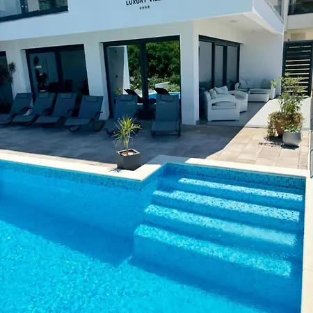 Villa Blue Lagoon *