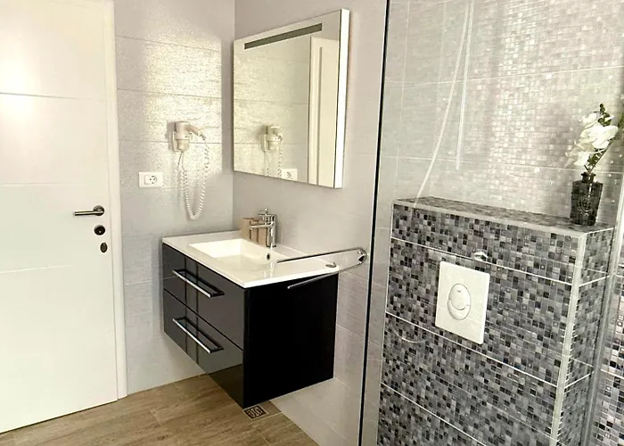 Blue Lagoon Вілла *